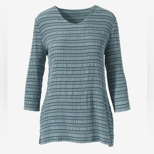 CHICOS Easy Wear Stripe Way Texture Tunic Fountain Blue Size XL New with Tags